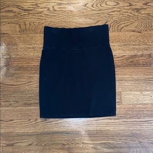 Basic black skirt